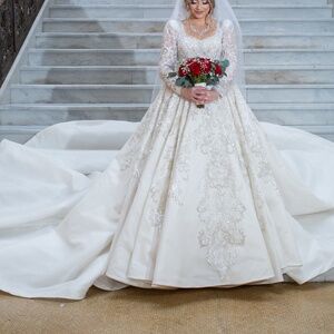 Royal Length Wedding Dress